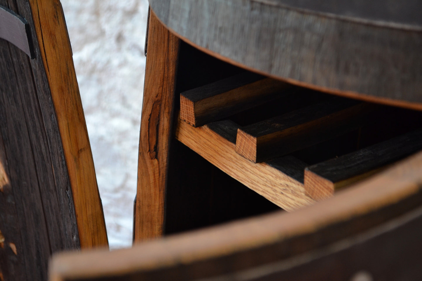 Whisky Barrel Drinks Cabinet with Shelf & Bottle Rack